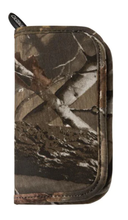 Load image into Gallery viewer, Casemaster Realtree Hardwoods Deluxe Camouflage Dart Case